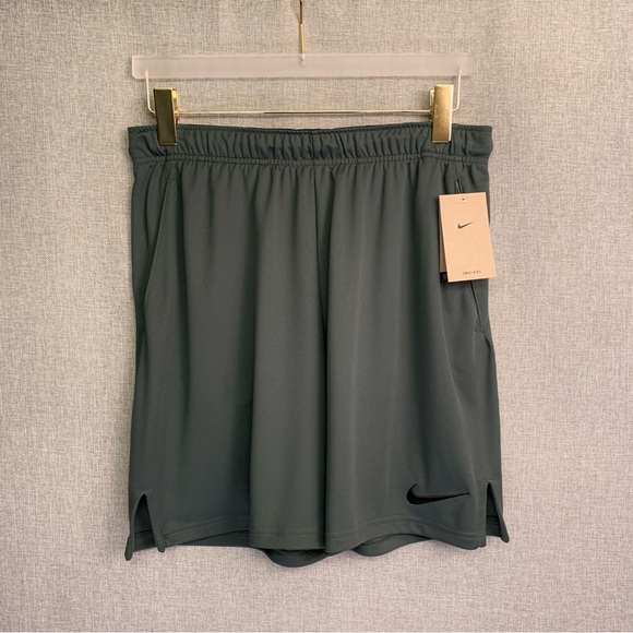 NIKE Dri-FIT 7” Totality Lightweight Men’s Shorts LARGE Green NWT - Picture 4 of 6